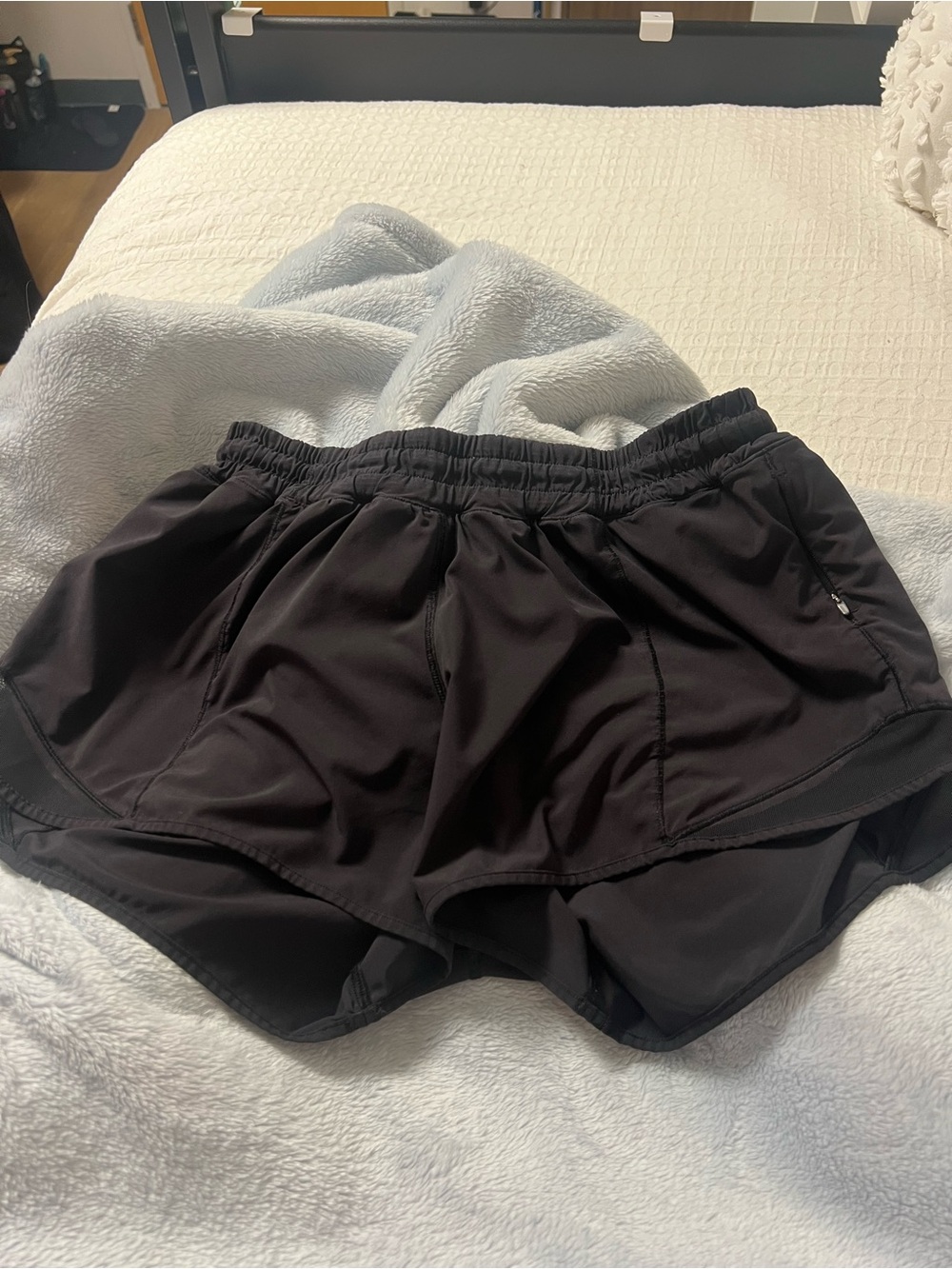 Lululemon Women’s Black Athletic Layered Running Shorts